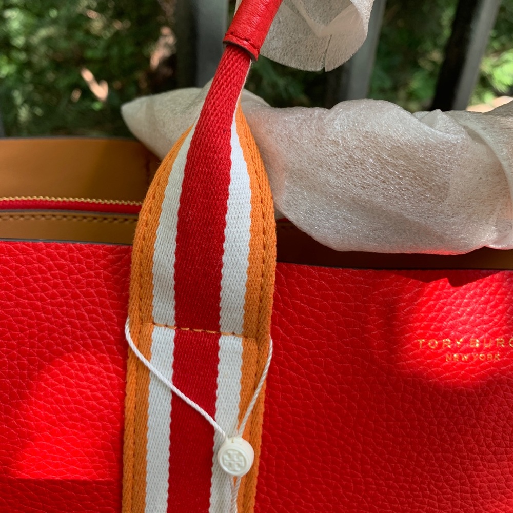 Authentic TORY BURCH LOGO stripe Leather Tote - Picture 8 of 16